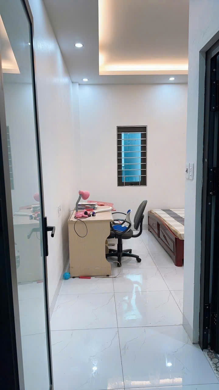 BÁN NHÀ SIÊU HIẾM NGỌC THỤY – LÔ GÓC, 4 THOÁNG – Ô TÔ VÀO NHÀ – 60M2 CHỈ 9TỶ